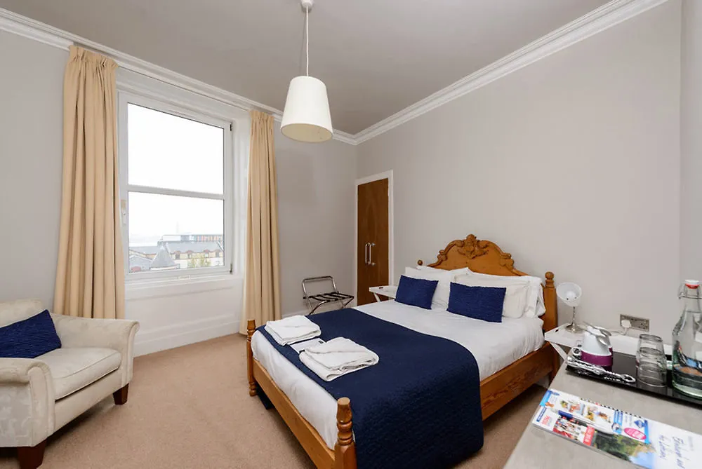 Martins Guest House إدنبرة