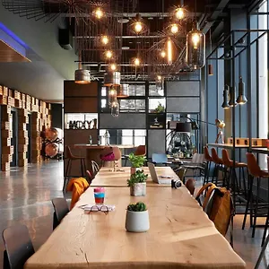 Hotel Moxy Fountainbridge, Édimbourg